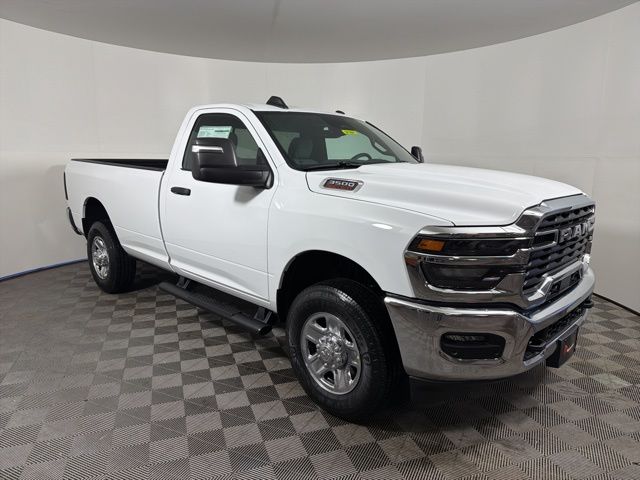 New 2026 Ram 3500 - photo 5
