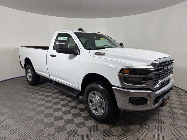 New 2026 Ram 3500 - photo 5