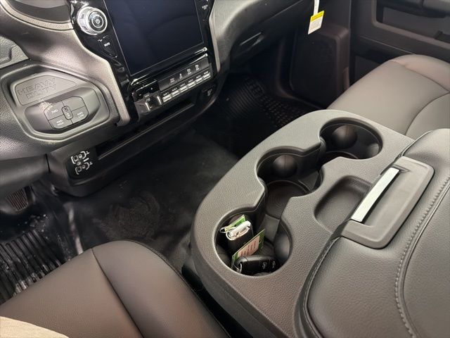 New 2026 Ram 3500 - photo 17