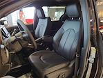 Used 2025 Chrysler Pacifica Select Minivan for sale #H0097 - photo 3
