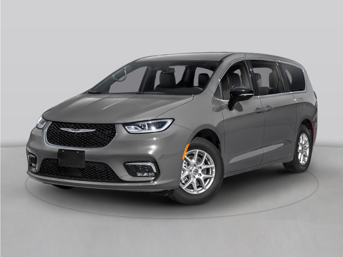 Used 2027 Chrysler Pacifica - photo 1