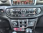 2022 Jeep Gladiator Crew Cab 4WD Pickup for sale #T6389 - photo 15