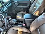 2022 Jeep Gladiator Crew Cab 4WD Pickup for sale #T6389 - photo 17