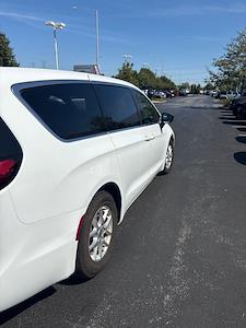 2025 Chrysler Pacifica FWD Minivan for sale #T6710 - photo 2