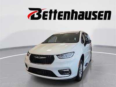 Used 2024 Chrysler Pacifica Touring L Minivan for sale #V008 - photo 1