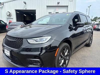 2023 Chrysler Pacifica AWD Minivan for sale #CH1061A - photo 2