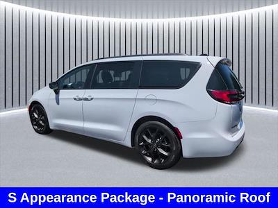 2025 Chrysler Pacifica FWD Minivan for sale #P1459 - photo 2
