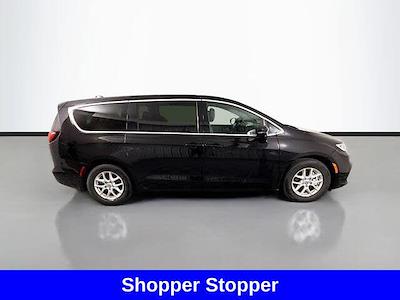 2025 Chrysler Pacifica FWD Minivan for sale #P1525 - photo 2