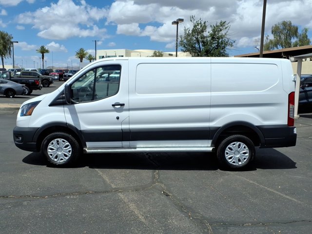 Used 2025 Ford Transit 250 - photo 5