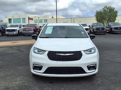 2025 Chrysler Pacifica FWD Minivan for sale #P59101 - photo 2