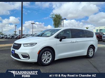 2025 Chrysler Pacifica FWD Minivan for sale #P59102 - photo 1