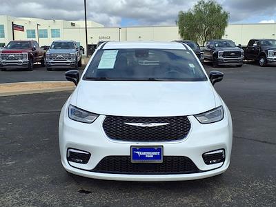 2025 Chrysler Pacifica FWD Minivan for sale #P59102 - photo 2