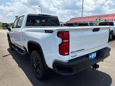 2025 Chevrolet Silverado 2500 Crew Cab 4WD Pickup for sale #25289 - photo 2