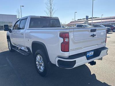 2022 Chevrolet Silverado 2500 Crew Cab 4WD Pickup for sale #25299A - photo 2