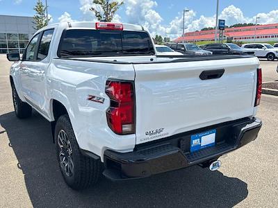 2025 Chevrolet Colorado Crew Cab 4WD Pickup for sale #25363A - photo 2