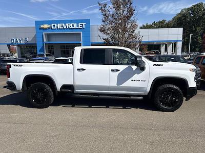 2026 Chevrolet Silverado 2500 Crew Cab 4WD Pickup for sale #26126 - photo 2