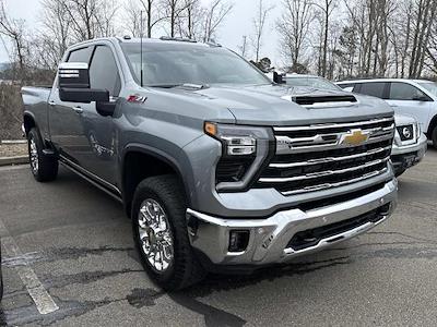2025 Chevrolet Silverado 2500 Crew Cab 4WD Pickup for sale #26231A - photo 1