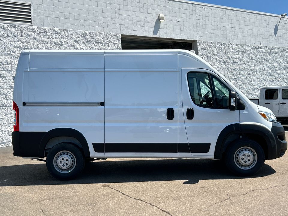 Used 2024 Ram ProMaster 2500 - photo 12
