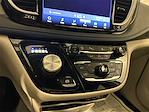 2021 Chrysler Pacifica FWD Minivan for sale #25556-1 - photo 24