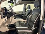 Used 2022 Chrysler Pacifica Limited Minivan for sale #25558-2 - photo 15