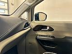 Used 2022 Chrysler Pacifica Limited Minivan for sale #25558-2 - photo 26