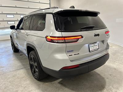 Used 2023 Jeep Grand Cherokee L Altitude for sale #R7809 - photo 2