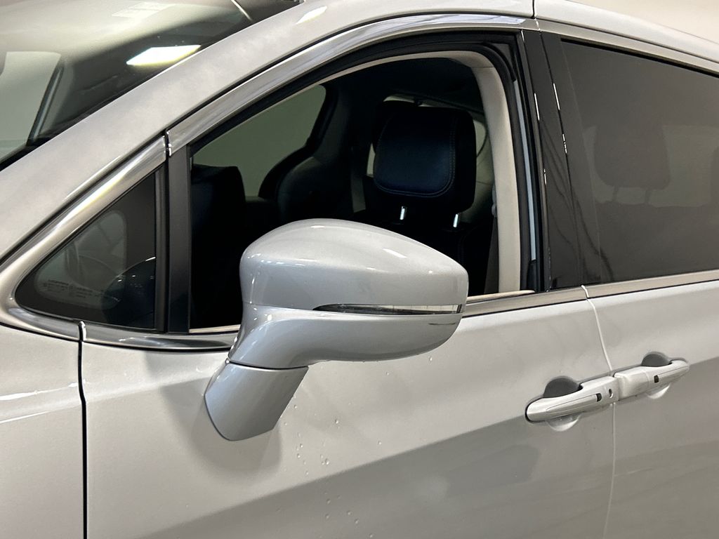 Used 2022 Chrysler Pacifica - photo 14