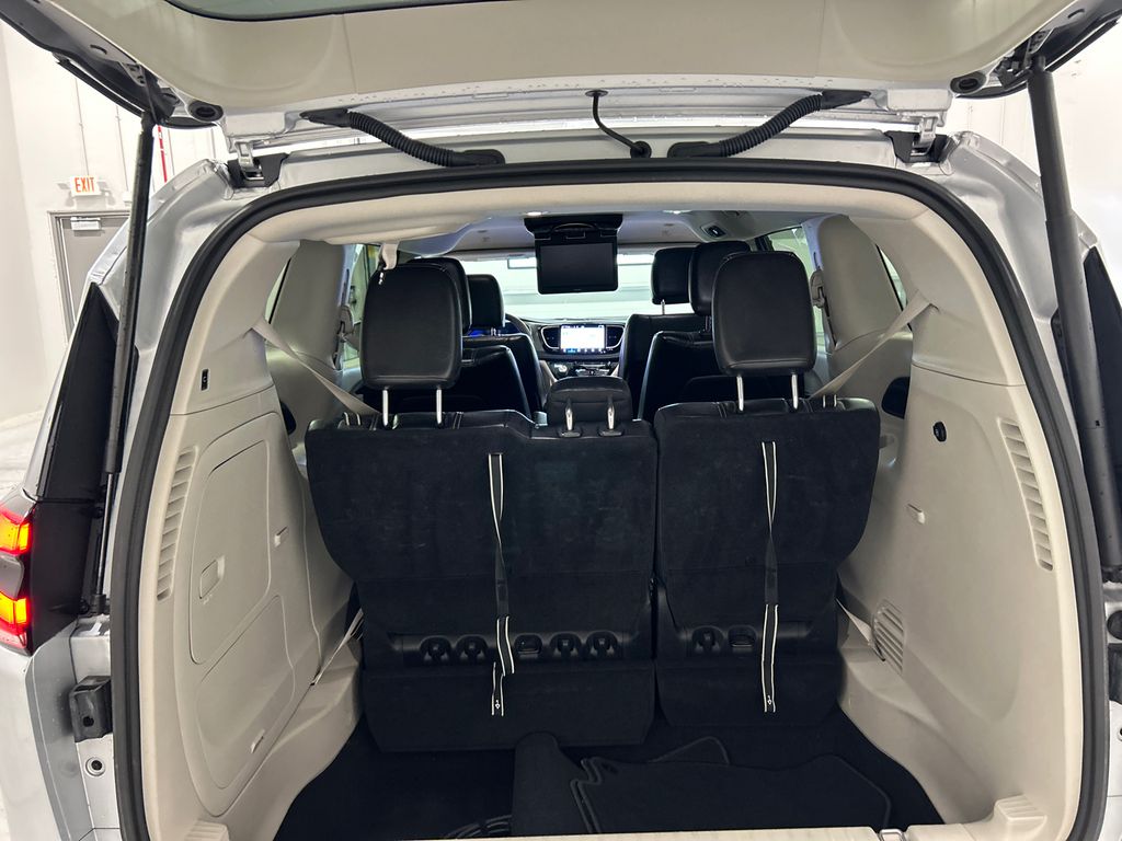 Used 2022 Chrysler Pacifica - photo 33