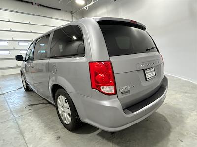 Used 2018 Dodge Grand Caravan SE Minivan for sale #R7986 - photo 2