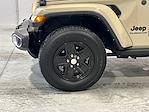 2022 Jeep Gladiator Crew Cab 4WD Pickup for sale #R8020 - photo 11
