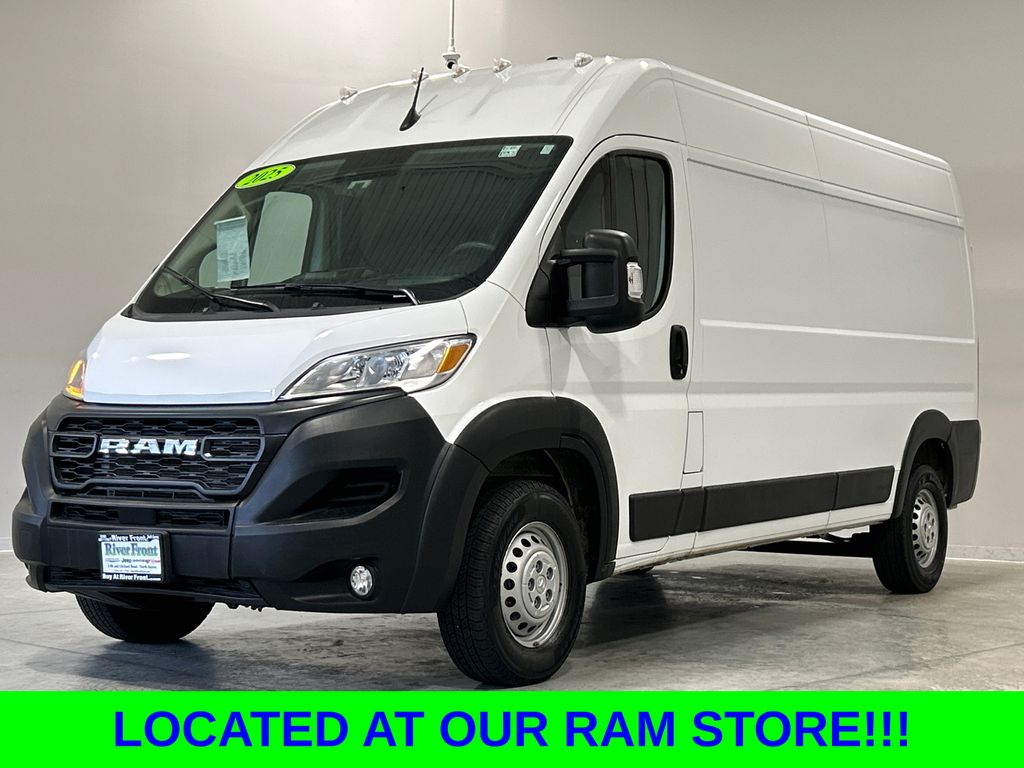 Used 2025 Ram ProMaster 2500 - photo 4