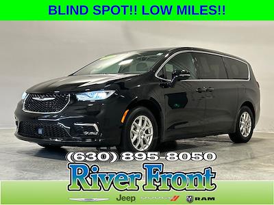2025 Chrysler Pacifica FWD Minivan for sale #R8137 - photo 1