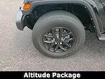 Used 2022 Jeep Gladiator Altitude Crew Cab 4x4 Pickup for sale #C9150 - photo 12