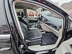 Used 2024 Chrysler Pacifica Select Minivan for sale #C9514 - photo 3