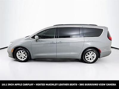 Used 2022 Chrysler Pacifica Touring L Minivan for sale #C9549 - photo 2