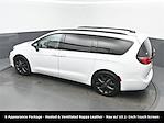 Used 2025 Chrysler Pacifica Limited Minivan for sale #C9603 - photo 3