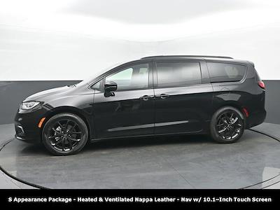 Used 2025 Chrysler Pacifica Limited Minivan for sale #C9604 - photo 1