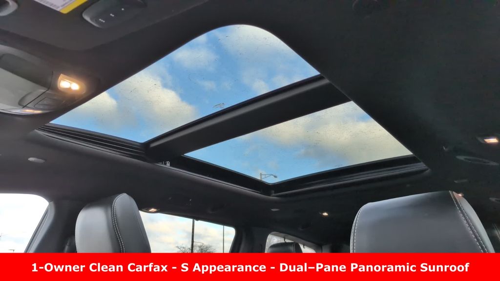 Used 2025 Chrysler Pacifica - photo 26