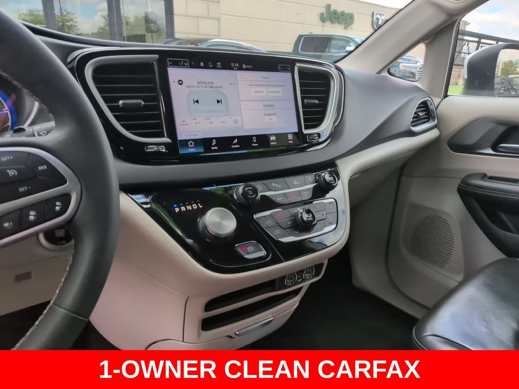 Used 2023 Chrysler Pacifica - photo 25