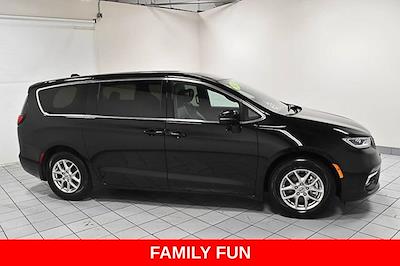 2025 Chrysler Pacifica FWD Minivan for sale #C9968 - photo 2