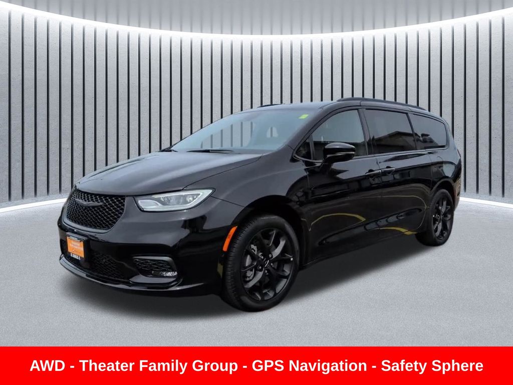 Used 2024 Chrysler Pacifica - photo 10