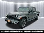 Used 2021 Jeep Gladiator Overland Crew Cab 4x4 Pickup for sale #D6323A - photo 12