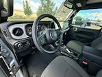 2024 Jeep Gladiator Crew Cab 4WD Pickup for sale #RL115996U - photo 4