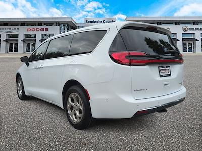 Used 2024 Chrysler Pacifica Limited Minivan for sale #RR122483 - photo 2