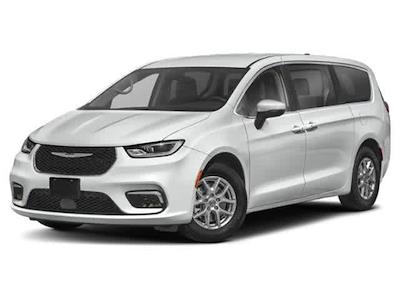 Used 2024 Chrysler Pacifica - photo 1