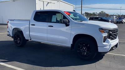 Used 2025 Chevrolet Silverado 1500 - photo 1