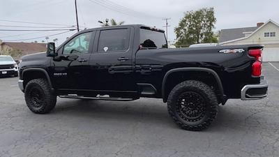 2025 Chevrolet Silverado 2500 Crew Cab 4x4 Pickup for sale #25462DT - photo 2