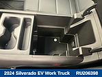 2024 Chevrolet Silverado EV Crew Cab 4WD, Pickup for sale #RU206398 - photo 17