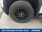 2024 Chevrolet Silverado EV Crew Cab 4WD, Pickup for sale #RU206398 - photo 26