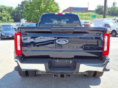 2023 Ford F-450 Crew Cab DRW 4WD Pickup for sale #25010 - photo 2